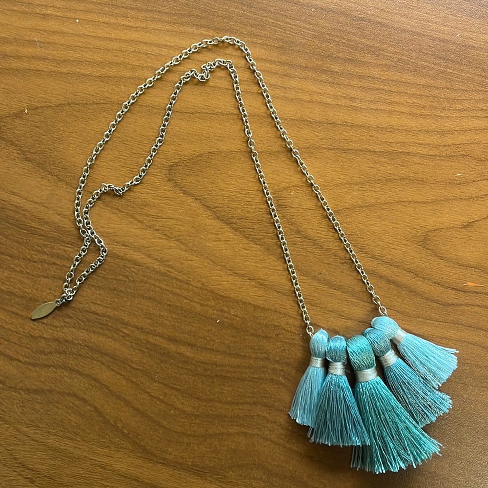 💛💙Miss Ivy Pearl Tassel Necklace 💙💛